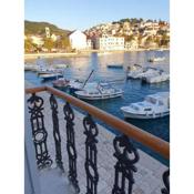 HVAR RIVA ROOMS 2