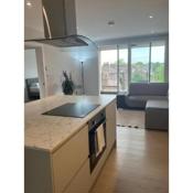 Immaculate 2-Bed Apartment in London