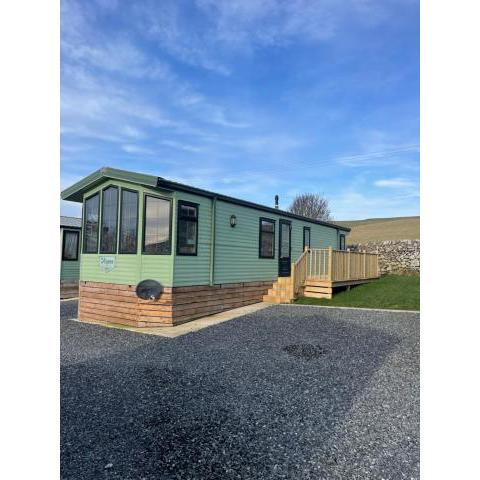 Immaculate 2-Bed Static Caravan at Monrieth