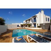 Impeccable 2-Bed Apartment No 2 in Playa Blanca