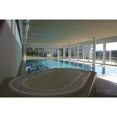 Indoor Swimming Pool, Sauna, Fitness, Private Gardens, Spacious Modern Apartment