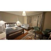 Inn By The Sea, Portsmouth - EN SUITE Rooms with or without Sea View