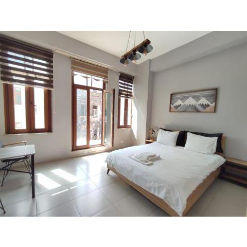 Japan Muji Style(Cozy Suite with Balcony)Taksim R7