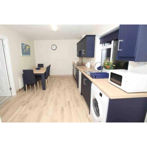 “John Bs” 1 Bedroom Apartment in Ardara