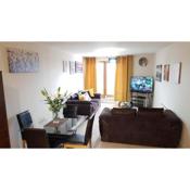 KCS Birmingham City Apartment with Balcony/Parking