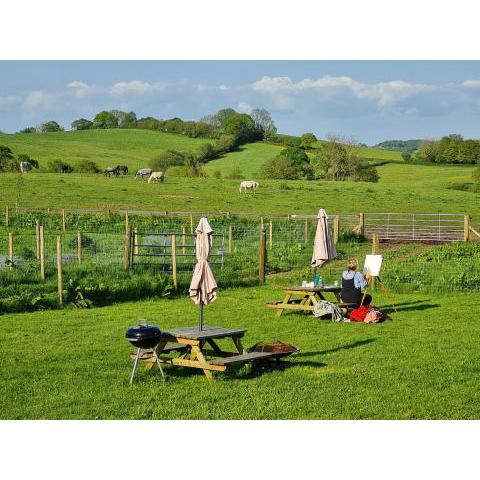 Knapp Farm Glamping Lodge 2