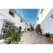 La casa del piano - Beautiful 18th century house with courtyard & pool