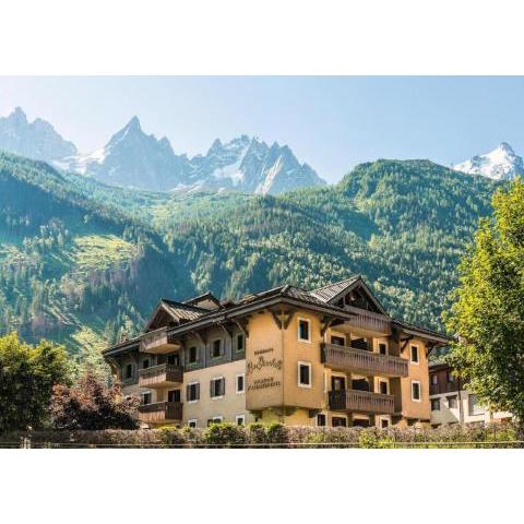 La Ginabelle vue Mont Blanc avec piscine