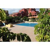 La Perla: Sea View and Pool (family apartment)