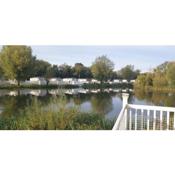 Lakeside Cotswold Holiday Home