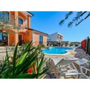 Large villa with private swimming pool and enclosed garden