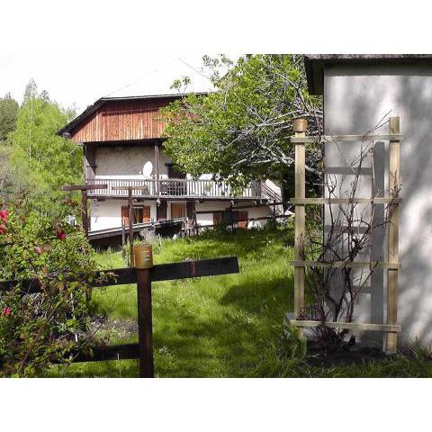 Les VIGNEAUX Hautes Alpes, Appartement 4 personnes, avec belle terrasse panoramique