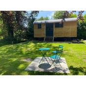 Lingfield Shepherds Hut