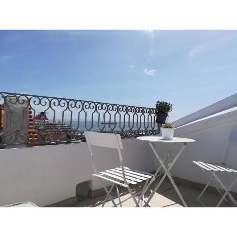 Little River View Triplex in Alfama