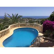 Location! Location! Location!... Apartment, private pool and stunning sea views