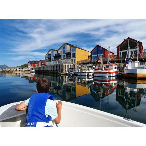 Lofoten Seaside