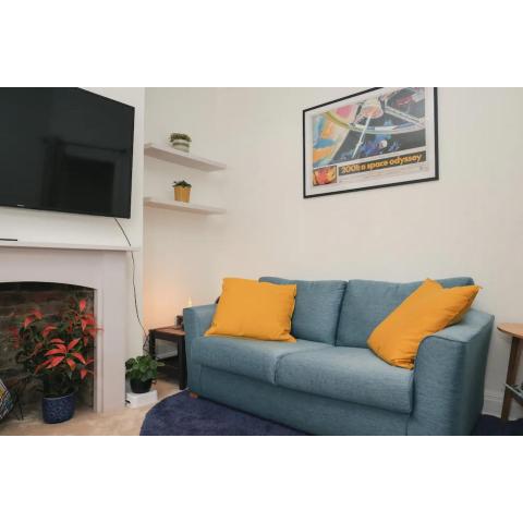 Lovely 1BD Flat -Prime Brighton Location w Garden!