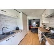 Lovely 1BD Flat w Private Garden Clapham Park