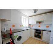 Lovely 2-bed flat in London