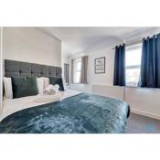 Lovely 2 Bed Home in Worcester
