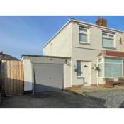 Lovely 3 bedroom house with off street parking