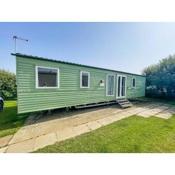 Lovely 8 berth caravan at Skipsea Sands in Yorkshire ref 41148SF