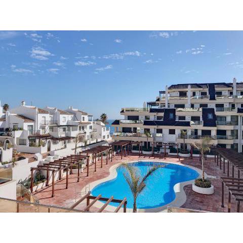 Lovely apartment with pool & sea views - Marina Del Castillo 2129