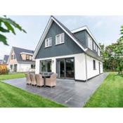 Lovely Holiday Home in De Koog Texel with Garden