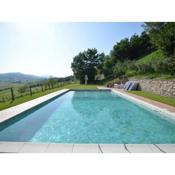 Lovely Holiday Home with Pool in Monte Colombo