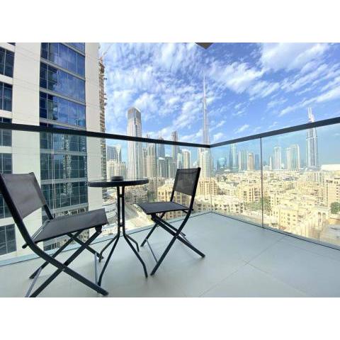 Lux BnB Bellevue Tower Burj Khalifa Views