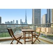 Luxurious 2BR With Burj Khalifa Views - Downtown Dubai