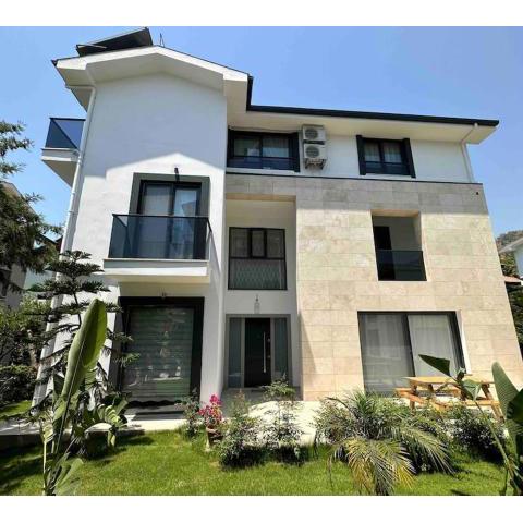 Luxurious Villa in the Heart of Göcek