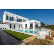 luxurious villa MOGA overlooking the sea and Gibraltar