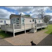 Luxury 3 Bedroom Clacton Caravan On Highfields Resort