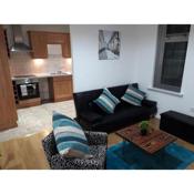 Luxury and Stylish 2 bedroom Apartment with en-suite