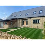 Luxury Barn near Soho Farmhouse