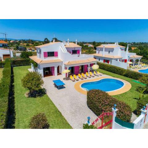 Luxury Carvoeiro Villa Villa Fragrancia Dois 4 Bedroom Villa Pool Table Tennis Table Gated