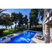 Luxury Seafront Villa Castello Split with private heated pool, jacuzzi and sauna at the beach in Split