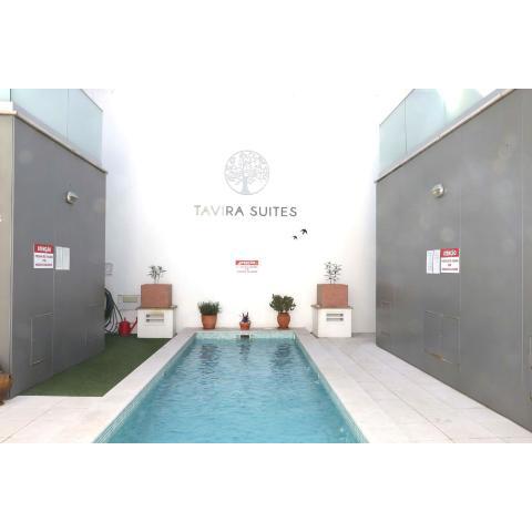 Luxury Townhouse, in Tavira Centre with shared pool