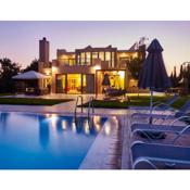 Luxury Villa Trapezia