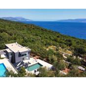 Luxusvilla in Kroatien mit Pool und Meerblick