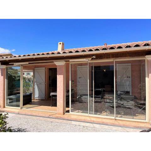 Maison Bormes-les-Mimosas, 3 pièces, 6 personnes - FR-1-251-497