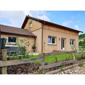 Maison de 4 chambres avec jacuzzi jardin clos et wifi a Gerardmer