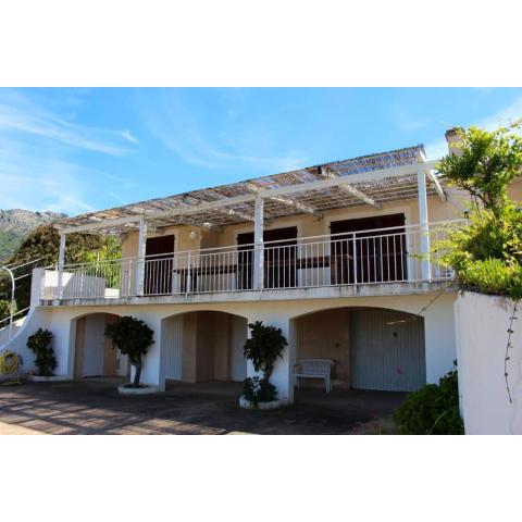 Maison de 6 chambres a Lumio a 700 m de la plage avec vue sur la mer et jardin clos