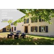 MAISON DE CHARME - 250m2 - CALME - JARDIN