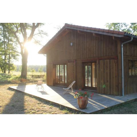 Maison en bois au calme pres du Village Léon