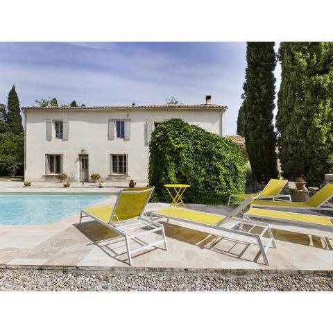 Maison Tarascon, 6 pièces, 8 personnes - FR-1-599-56