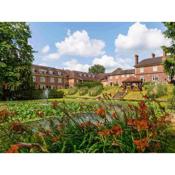 Mercure Shrewsbury Albrighton Hall Hotel & Spa