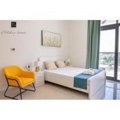 Mira Holiday Homes - Spacious Studio with Balcony - Free Wifi