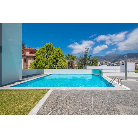 Miramar Apartment with pool by HR Madeira